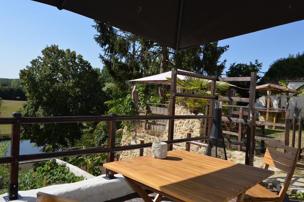 Le Cottage Belmontais, Maison Individuelle, Vue Panoramique Sur La Riviere Beaumont-sur-Sarthe Dış mekan fotoğraf